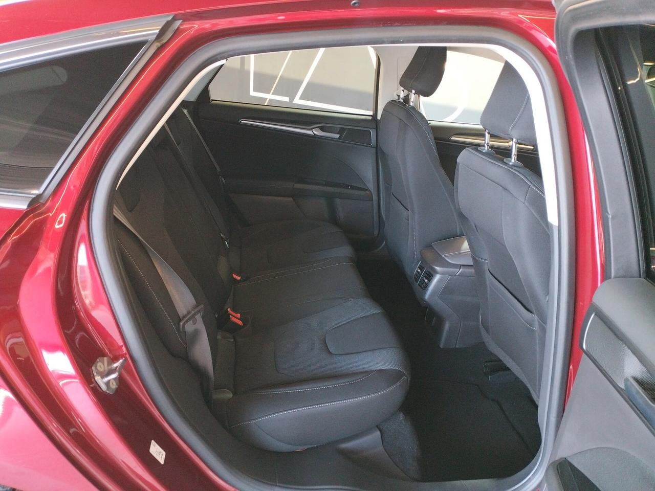 Ford Mondeo 5p 2.0 tdci Titanium s