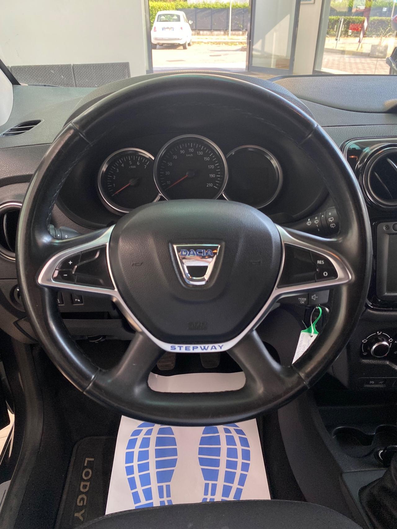 Dacia Lodgy 1.6 7 posti