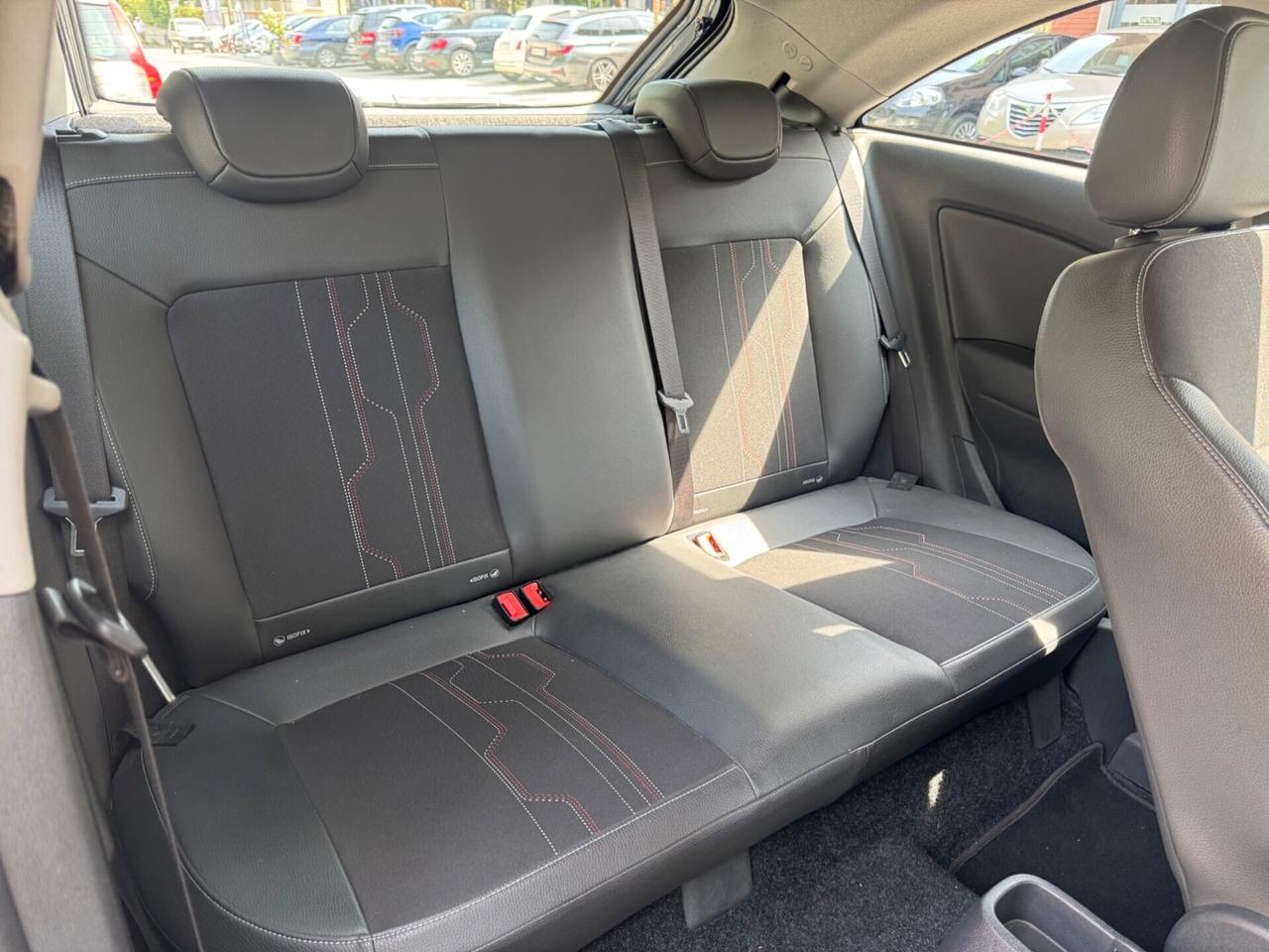 Opel Corsa 1.2 3 porte b-color CON CATENA DI DISTRIBUZIONE