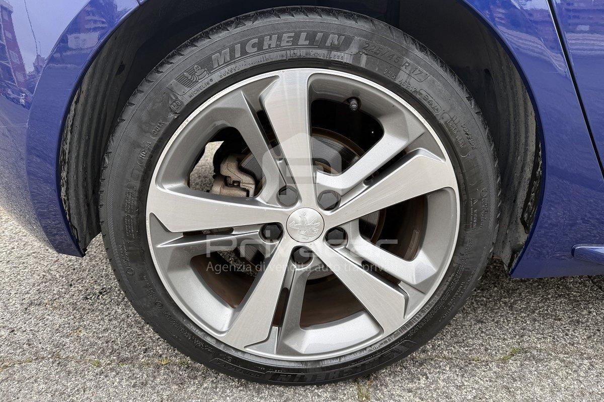 PEUGEOT 308 PureTech Turbo 130 S&S GT Line