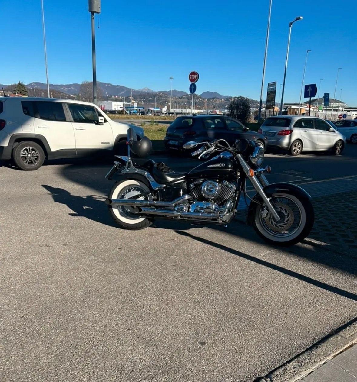 Yamaha XVS 650 Drag Star V-Twin Cruiser Custom