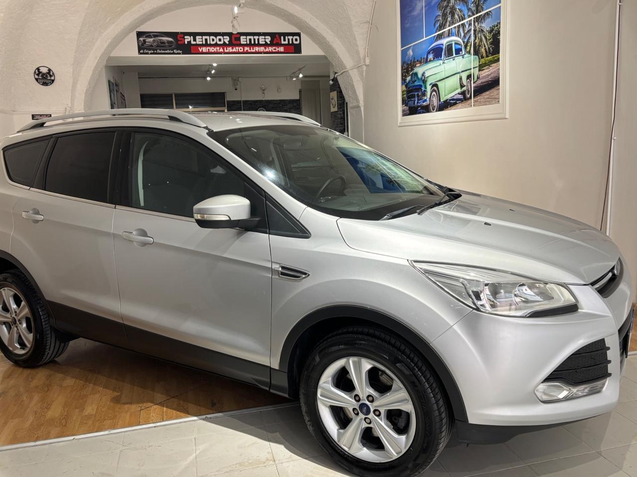 Ford Kuga 2.0 TDCI 120 CV S&S 2WD Titanium