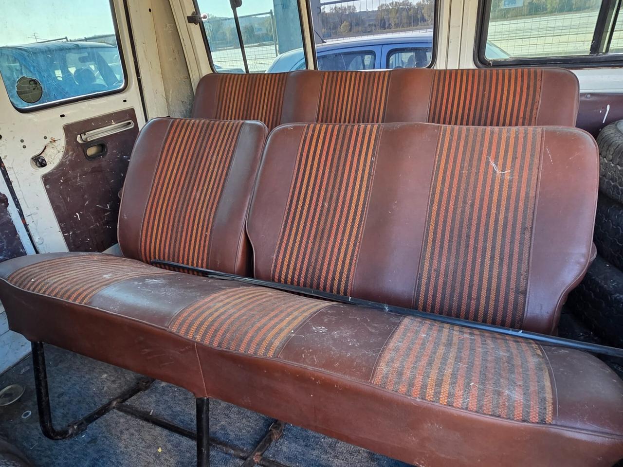 Renault Trafic 2.1D 9 POSTI MK1 - DA RESTAURO