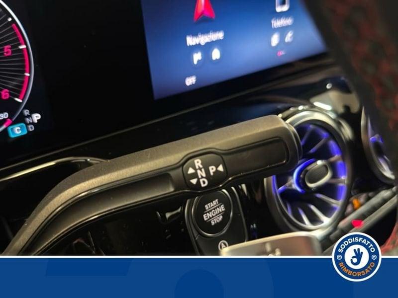 Mercedes-Benz GLA 200 D AUTOMATIC AMG Line PREMIUM