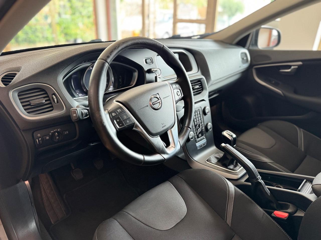 Volvo V40 D2 Business Plus