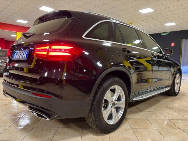 MERCEDES-BENZ GLC 220 d 4Matic Sport PEDANE - SERVICE MERCEDES