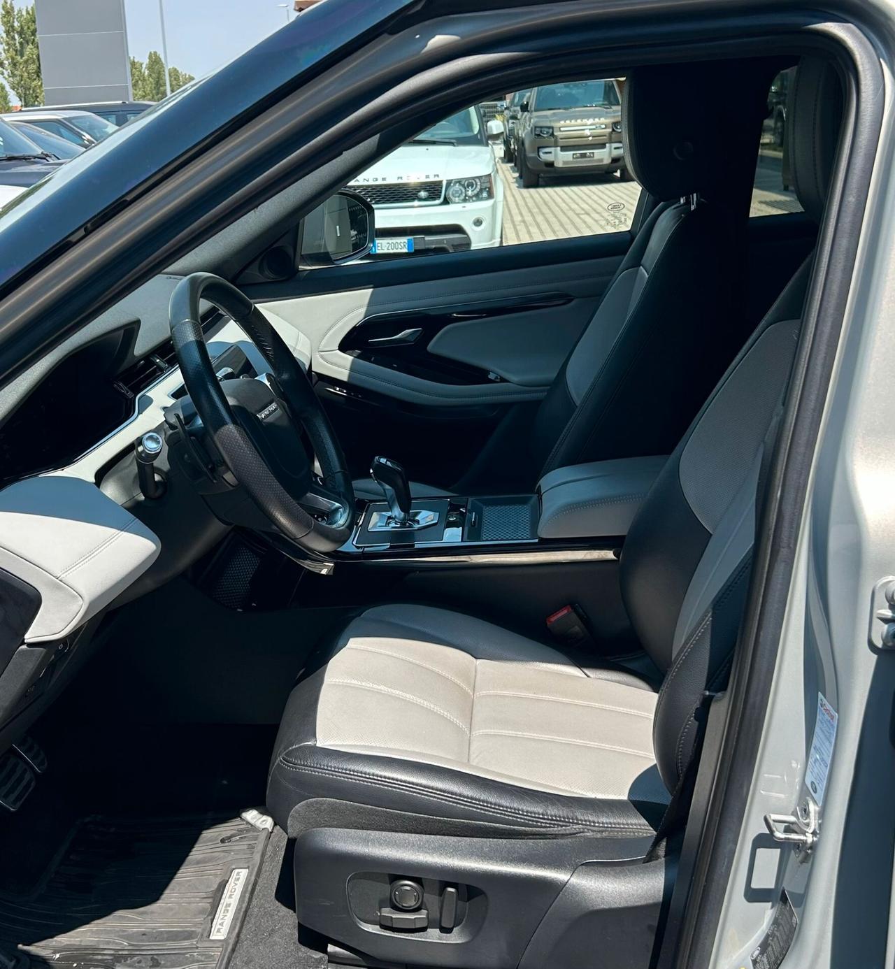 Range Rover Evoque 2.0D AWD Auto R-Dynamic SE