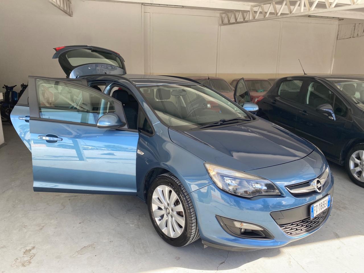 Opel Astra 1.6 CDTI 136CV EcoFLEX S&S Sports Tourer Cosmo