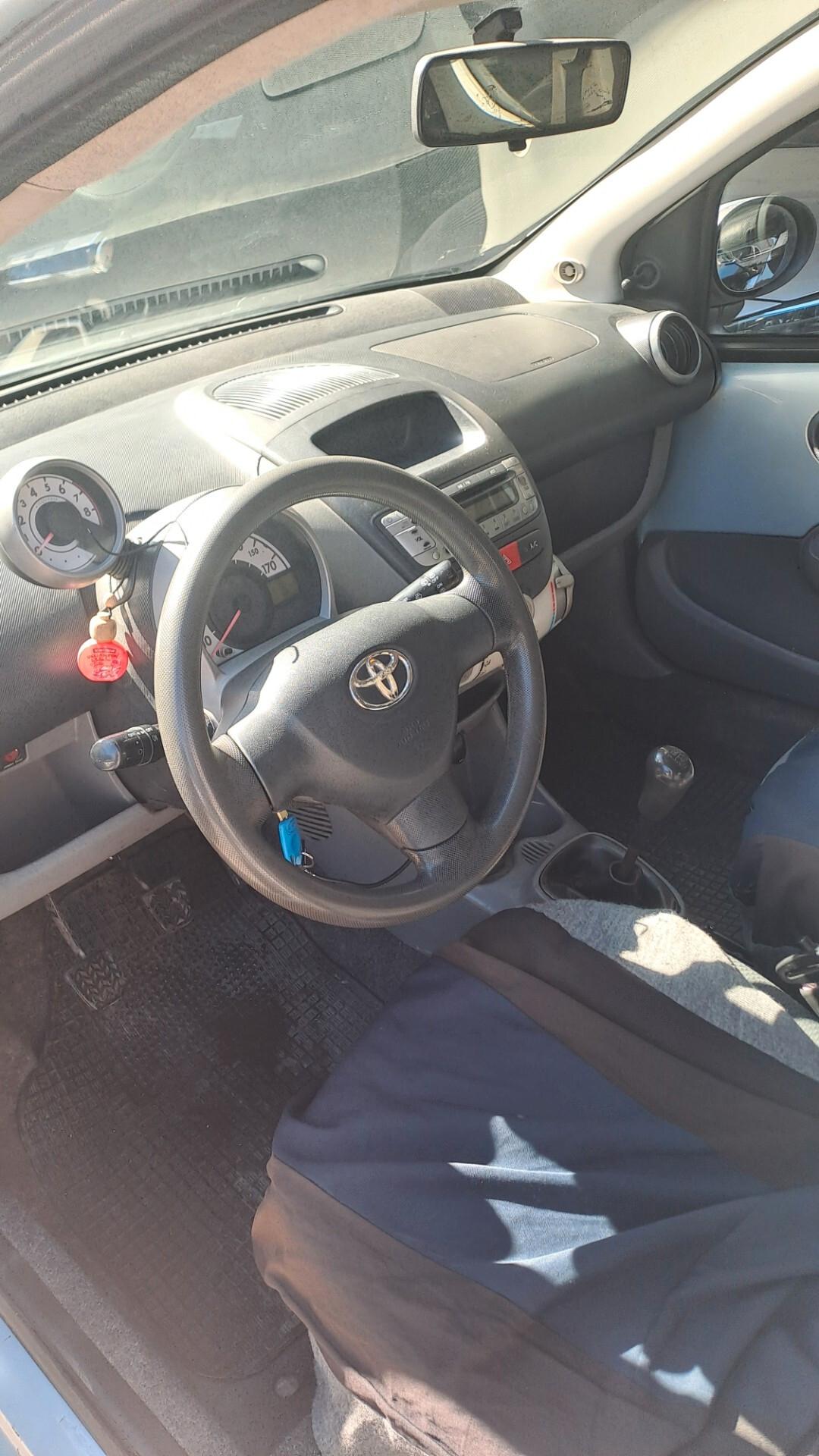 Toyota Aygo 1.0 12V VVT-i 3 porte