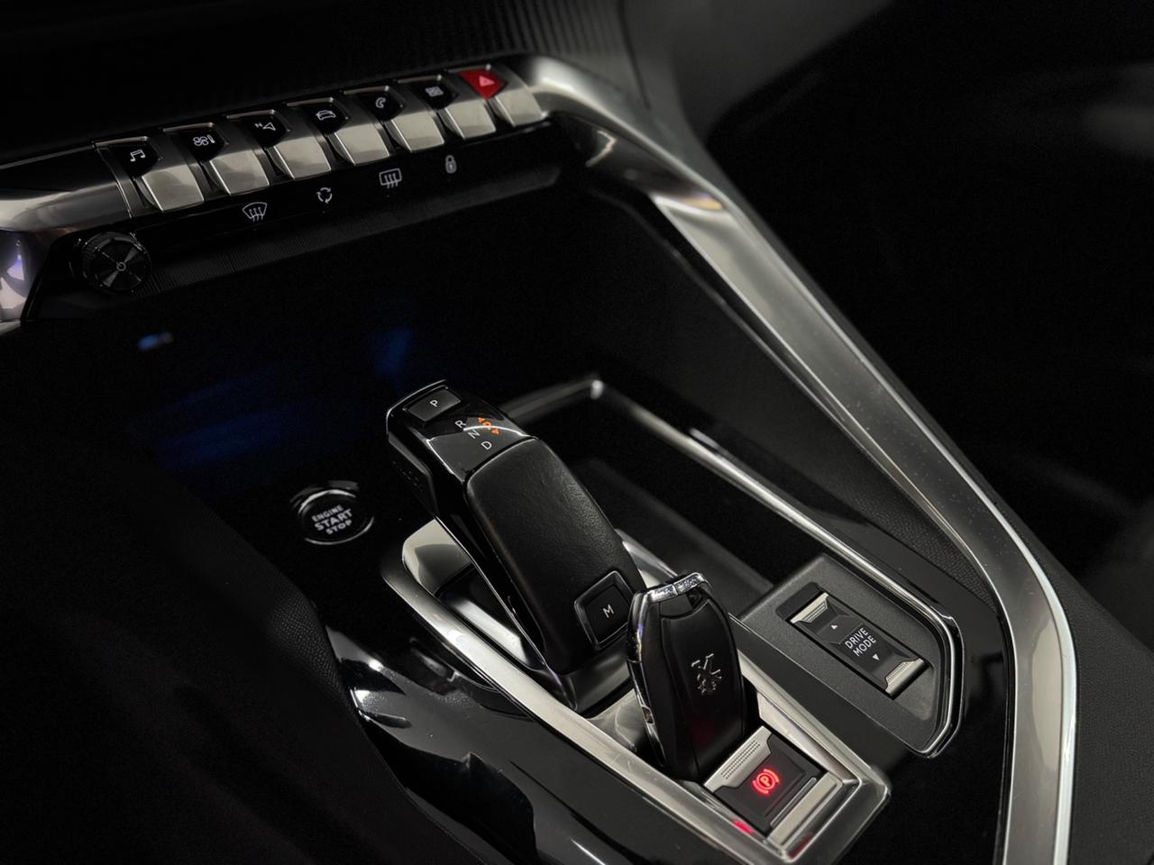 Peugeot 3008 130Cv EAT8 Allure Pack