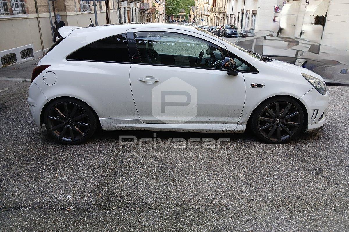 OPEL Corsa 1.6 T 210CV 3 porte Nürburgring Edition OPC