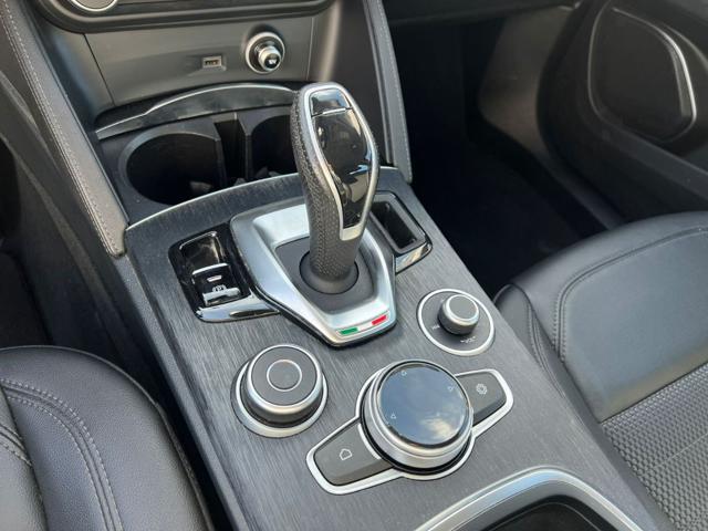 ALFA ROMEO Stelvio 2.2 Turbodiesel 190CV AT8 Q4 Executive TAGLIANDATA