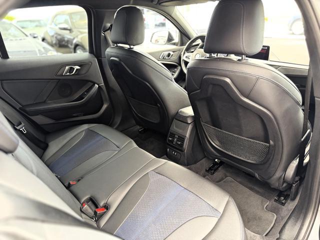 BMW 118 d 150cv M-Sport (Auto/Navi/Retro/LED)
