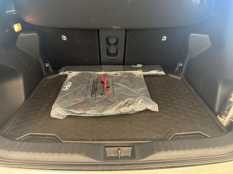 Toyota Yaris Cross 1.5 H 116cv Adventure FWD E-CVT