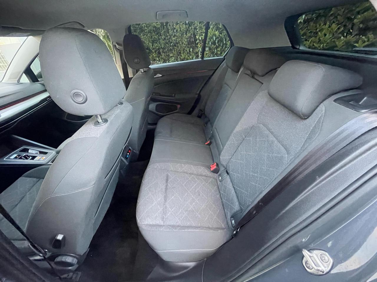 Volkswagen Golf 2.0 tdi Life 115cv dsg
