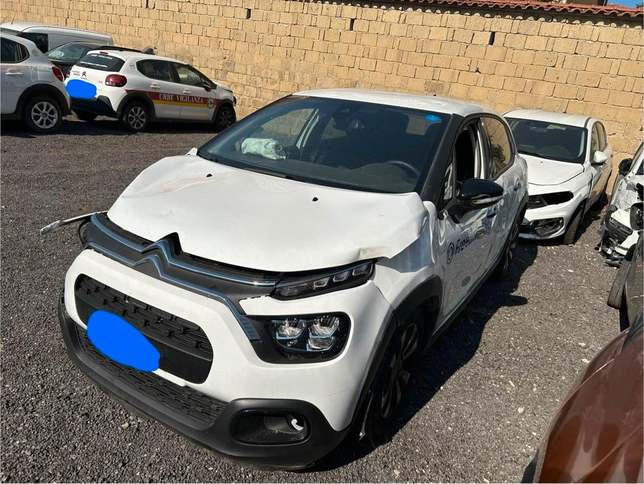 Citroen C3 PureTech 100 S&S Max sinistrata incidentata