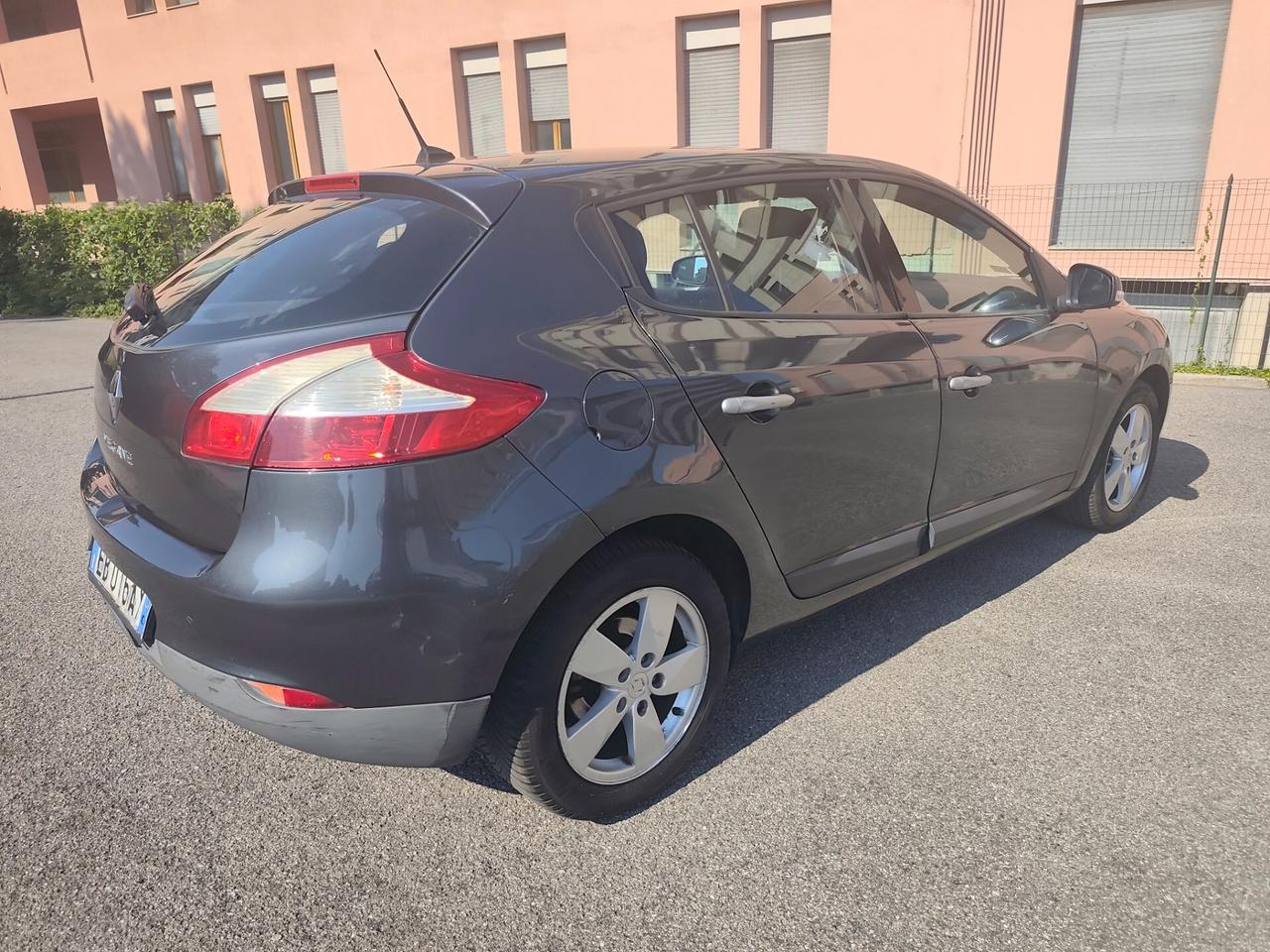 Renault Megane 1.6 Benz euro 4 cinghia fatta