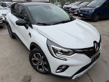 Renault Captur Blue dCi 115 CV EDC Intens