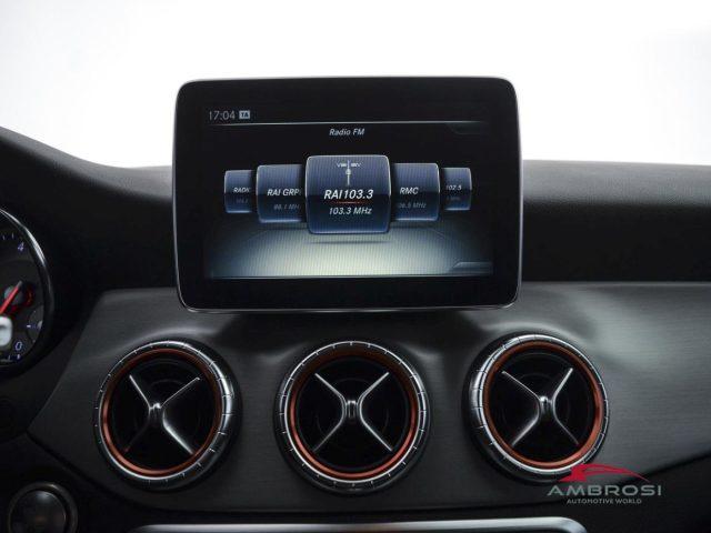 MERCEDES-BENZ CLA 200 d 4Matic Automatic Premium Dark Night