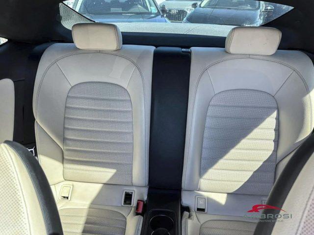 MERCEDES-BENZ C 300 Premium Coupè
