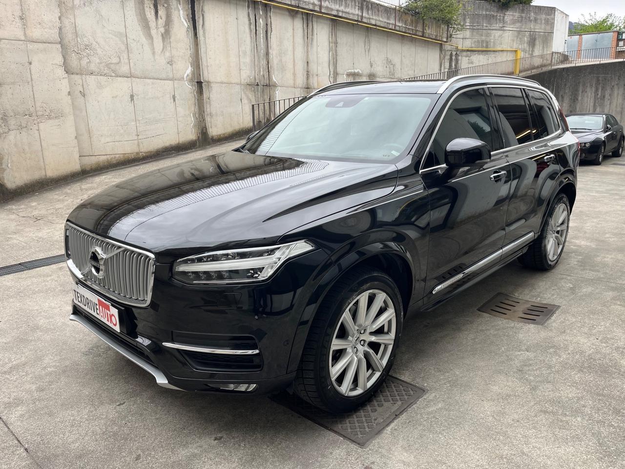 Volvo XC 90 XC90 D5 AWD Geartronic 7 posti Inscription