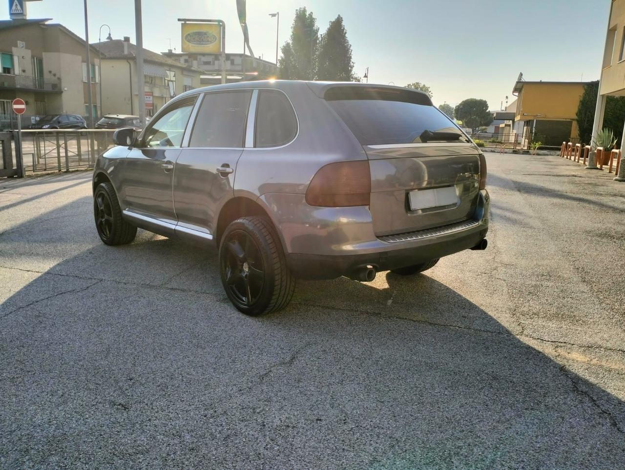 Porsche Cayenne 4.5 cat S