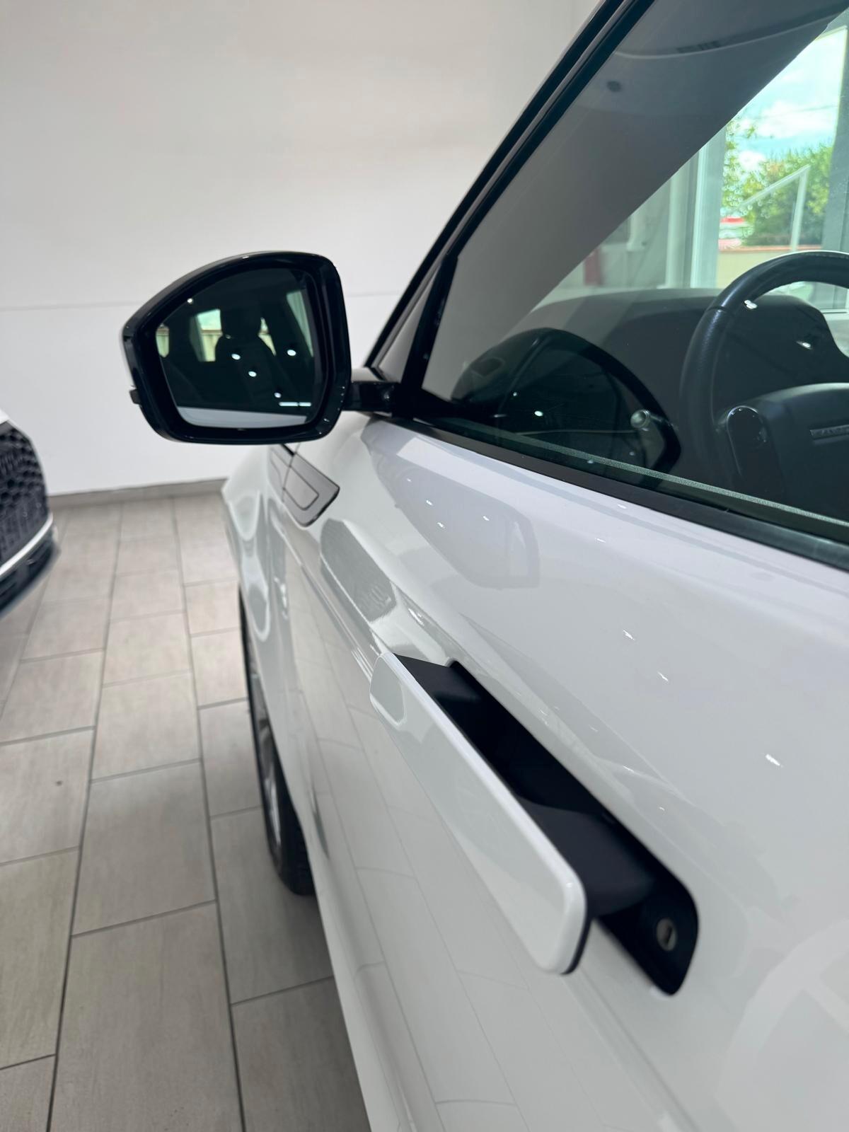 Land Rover Range Evoque 2.0D I4 180 CV AWD Auto R-Dynamic SE