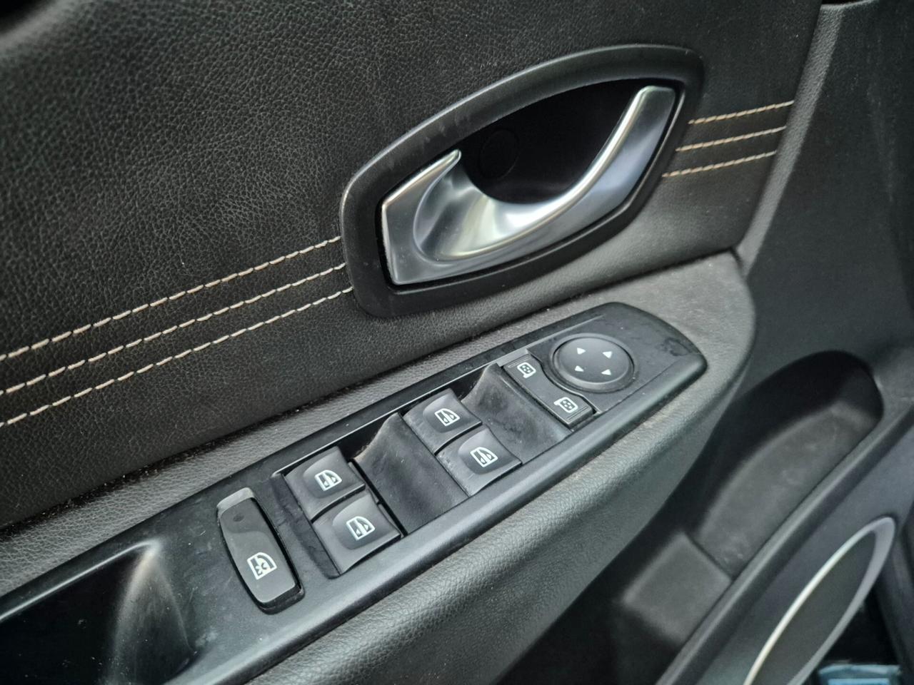 Renault Scenic Scénic X-Mod 1.5 dCi 110CV Dynamique
