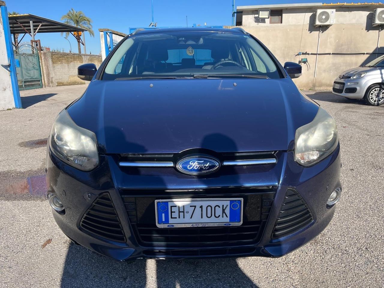 Ford focus s.w-1.6 tdci-full-2012