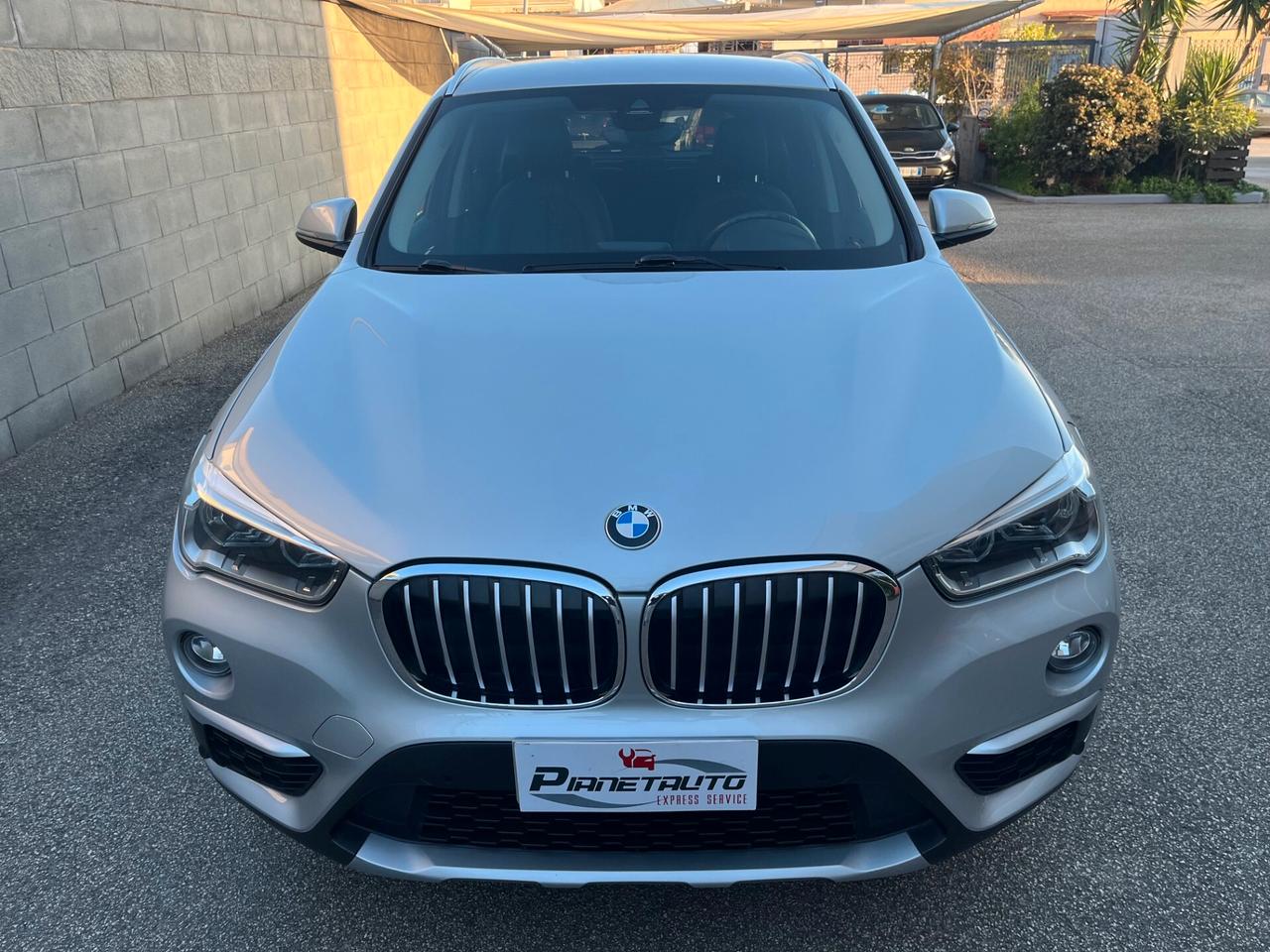 Bmw X1 sdrive18d xLine AUTOM. LED/NAVI/PELLE PERFETTA