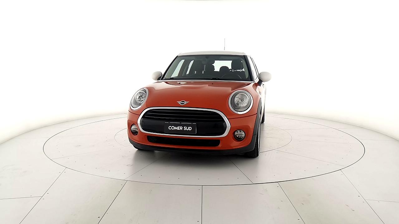 MINI Mini IV F55 2018 5p - Mini 5p 1.5 Cooper D