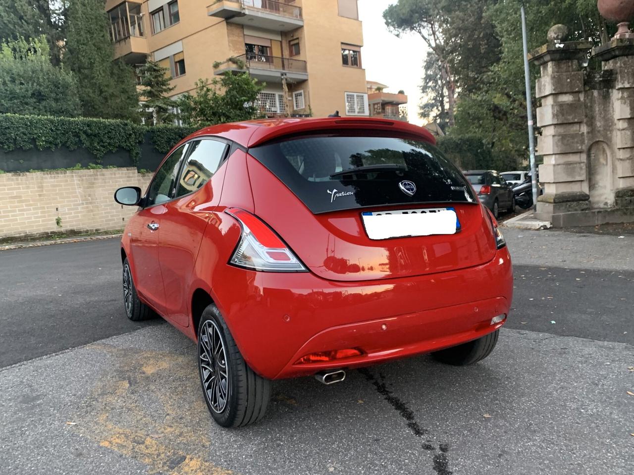 Lancia Ypsilon 1.0 FireFly 5P HIBRIDA 2021 KM37700