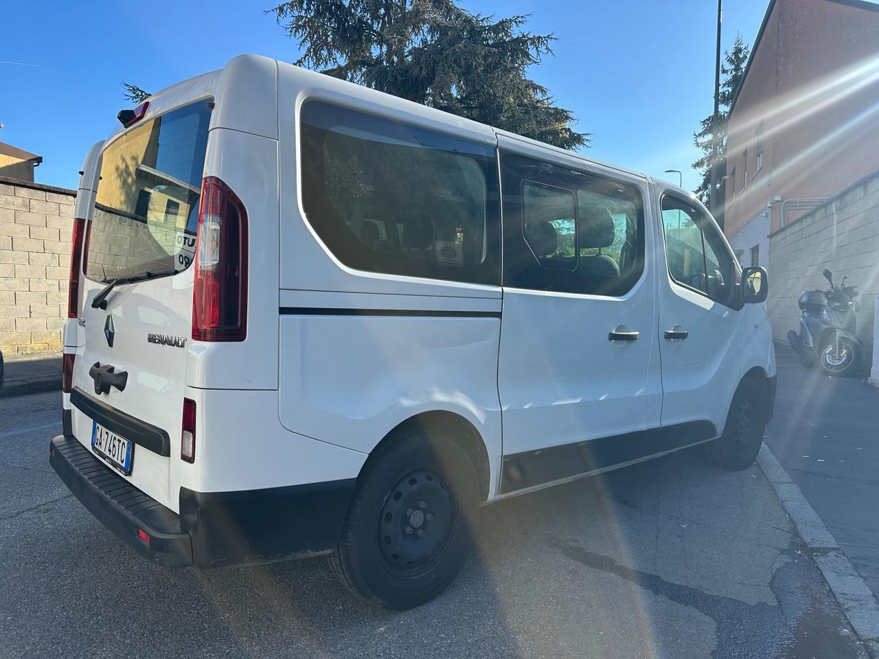 Renault Trafic T29 2.0 dCi 145CV PL-TN SpaceClass Energy