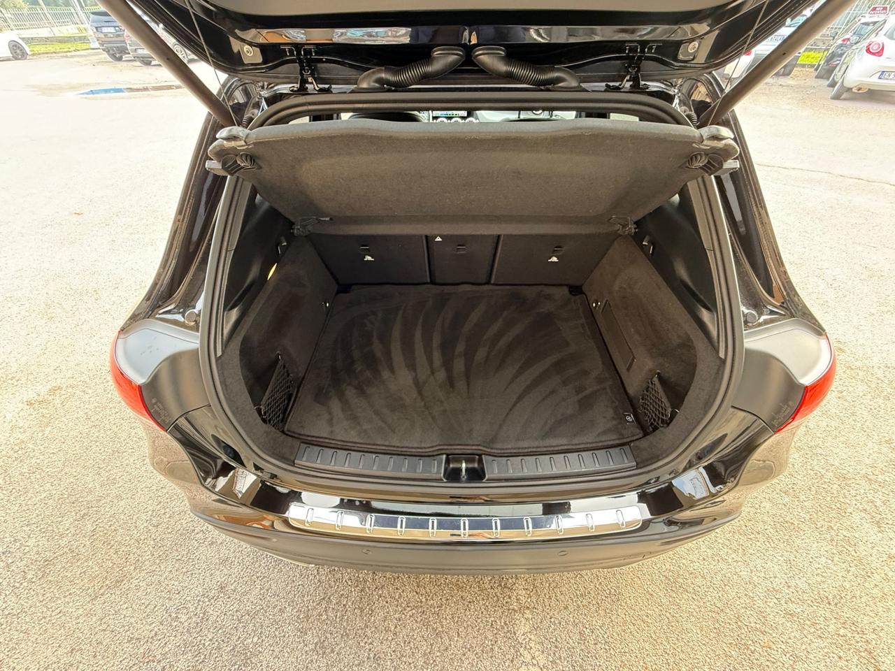 Mercedes-benz GLA 200 d Automatic Premium