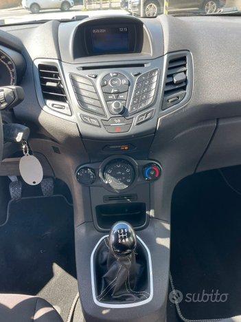 Ford Fiesta 1.4 5 porte Bz.- GPL Black & White Edition
