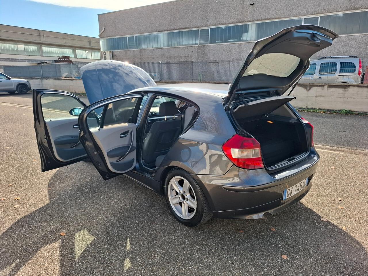 Bmw 118 118d cat 5 porte Futura