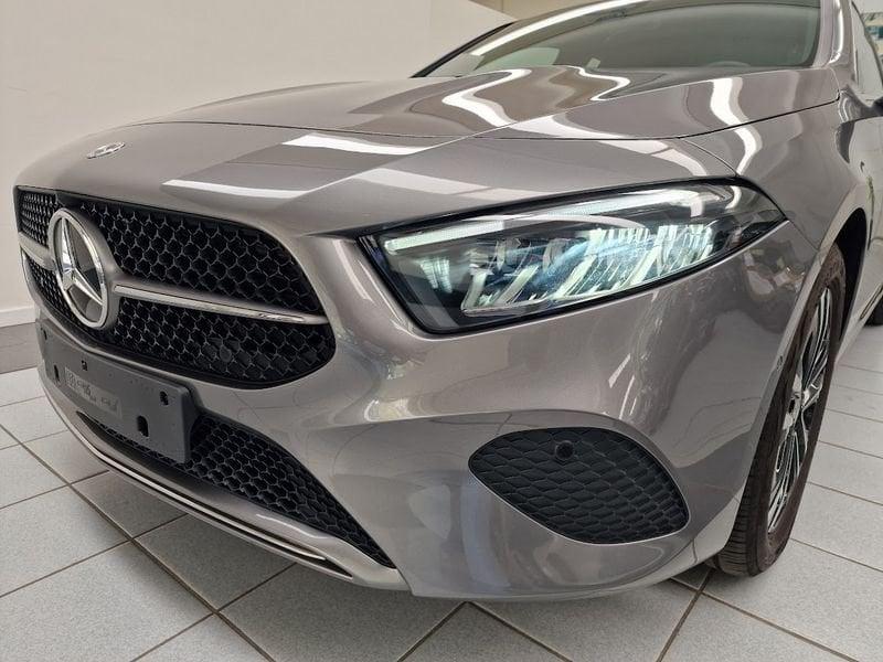 Mercedes-Benz Classe A A 180 Automatic Progressive Adv Plus IVA ESPOSTA