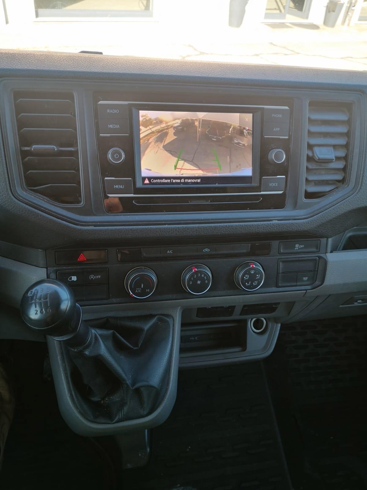 Volkswagen Crafter 30 2.0 TDI 140CV 3posti ***14.500 € + IVA***