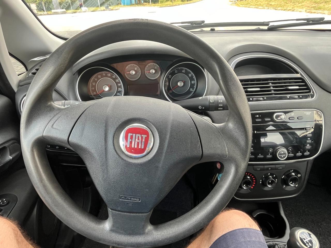 Fiat Punto 1.2 neopatentati