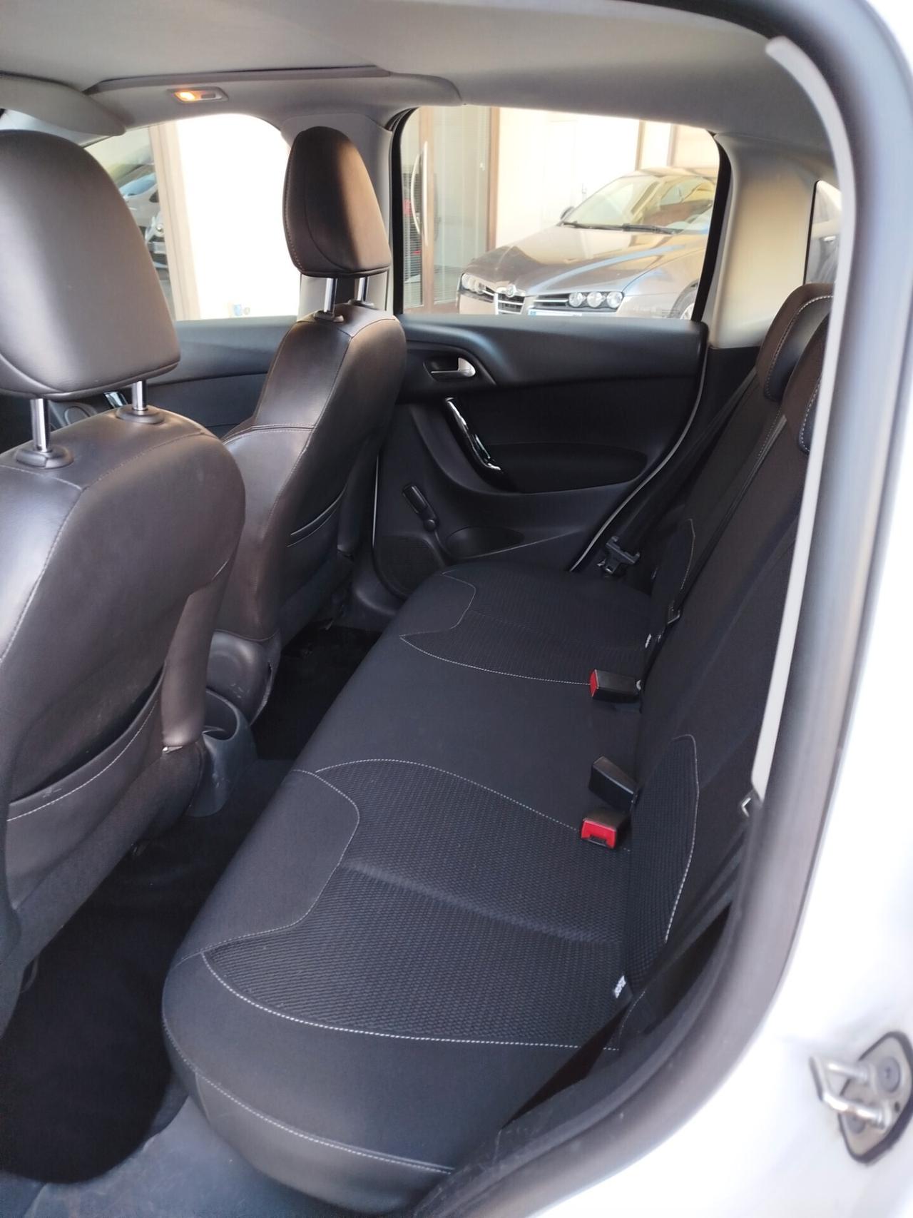 Citroen C3 1.2 VTi 82 Vanity Fair 10