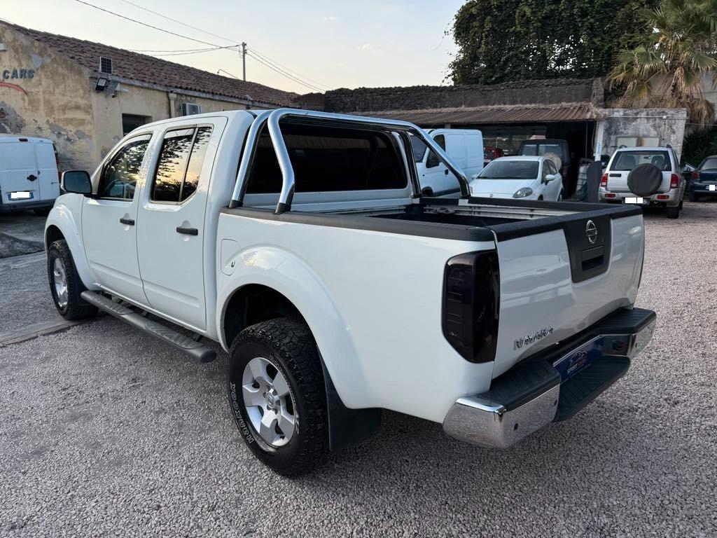 Nissan Navara 2.5 dCi 190CV 4 porte Double Cab XE