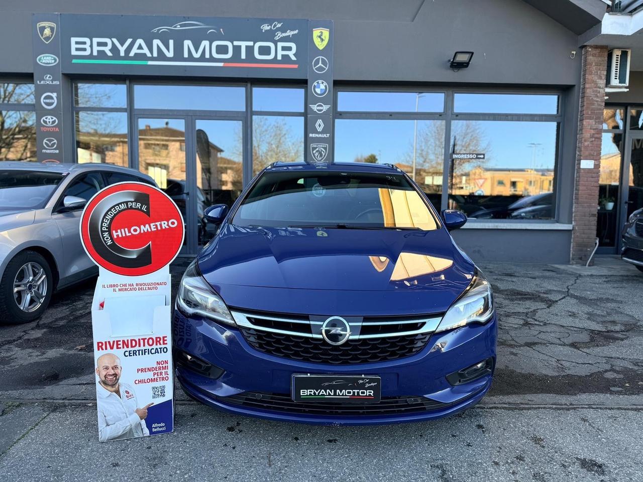 Opel Astra 1.6 CDTi 136CV . Sports Tourer Innovation