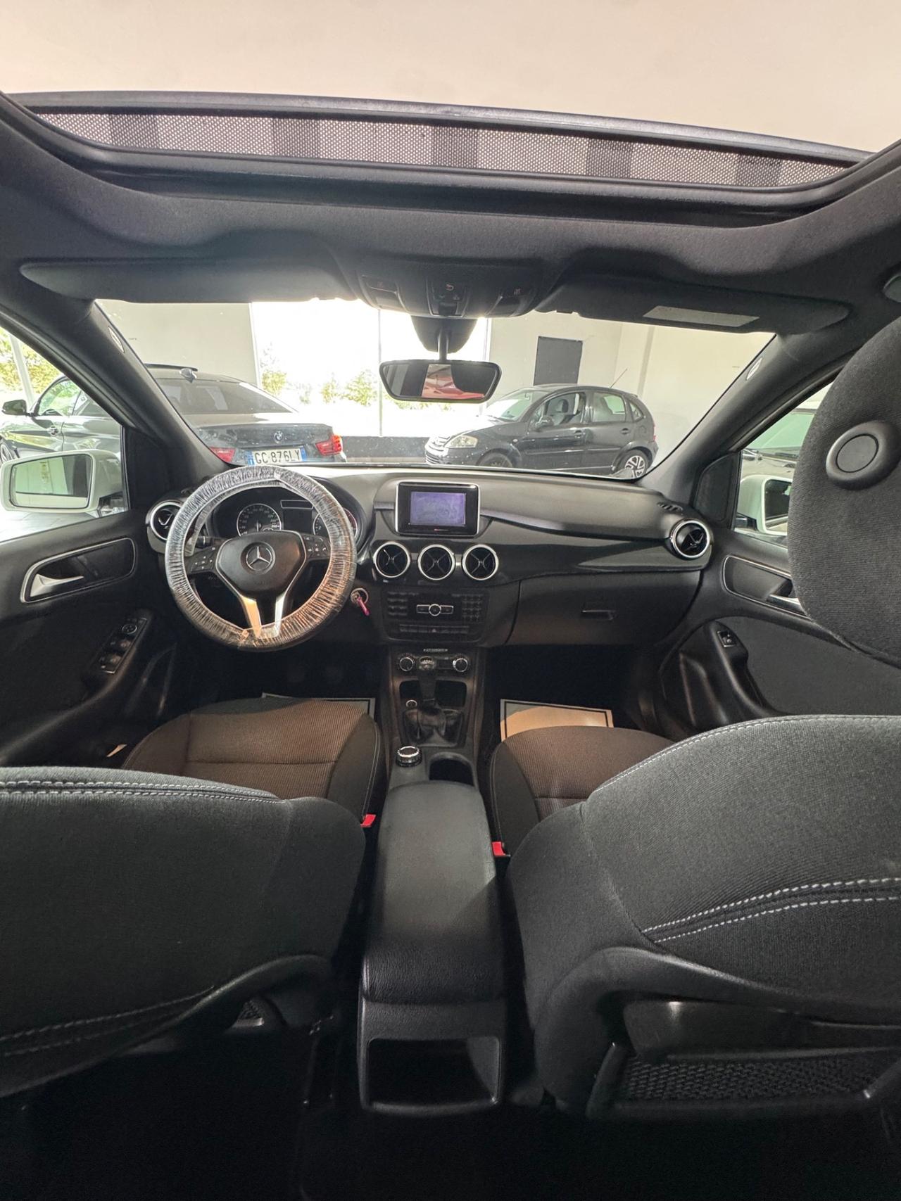 Mercedes-benz B 180 CDI BlueEFFICIENCY Executive