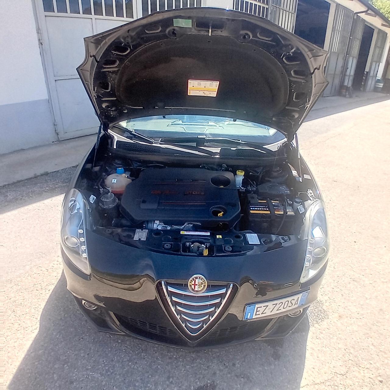 Alfa Romeo Giulietta 1.6 JTDm-2 105 CV Distinctive
