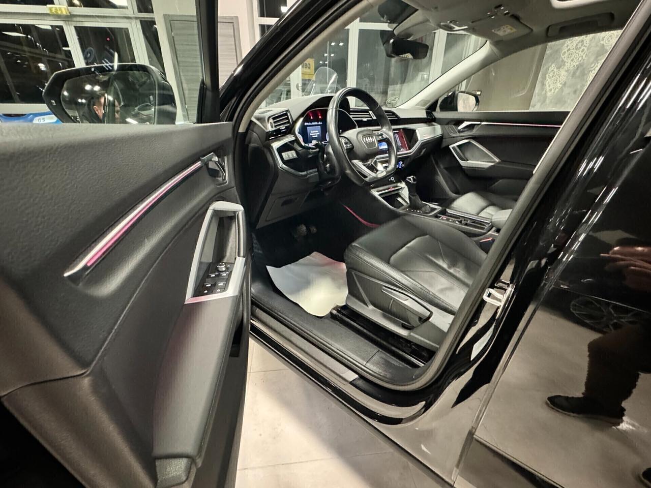 AUDI Q3 SBACK 2.0 TDI STRONIC SLINE TETTO APRIBILE