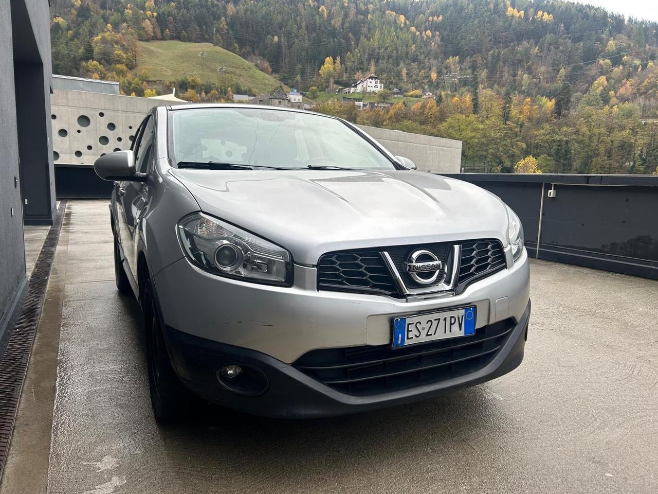 Nissan Qashqai 1.5 dCi DPF Visia SI NEOPATENTATI