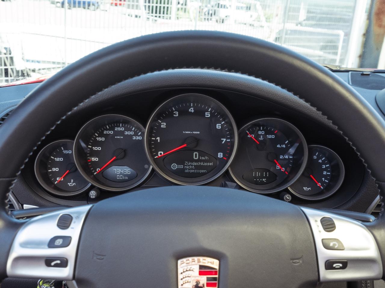Porsche 911 Carrera 4S Cabriolet