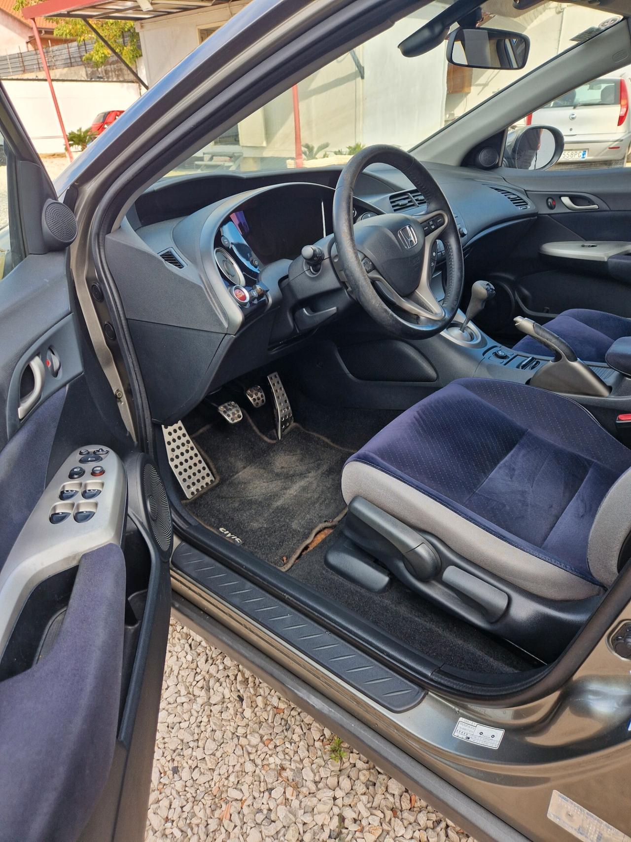 Honda Civic 2.2 i-CTDi 5p. Sport DPF