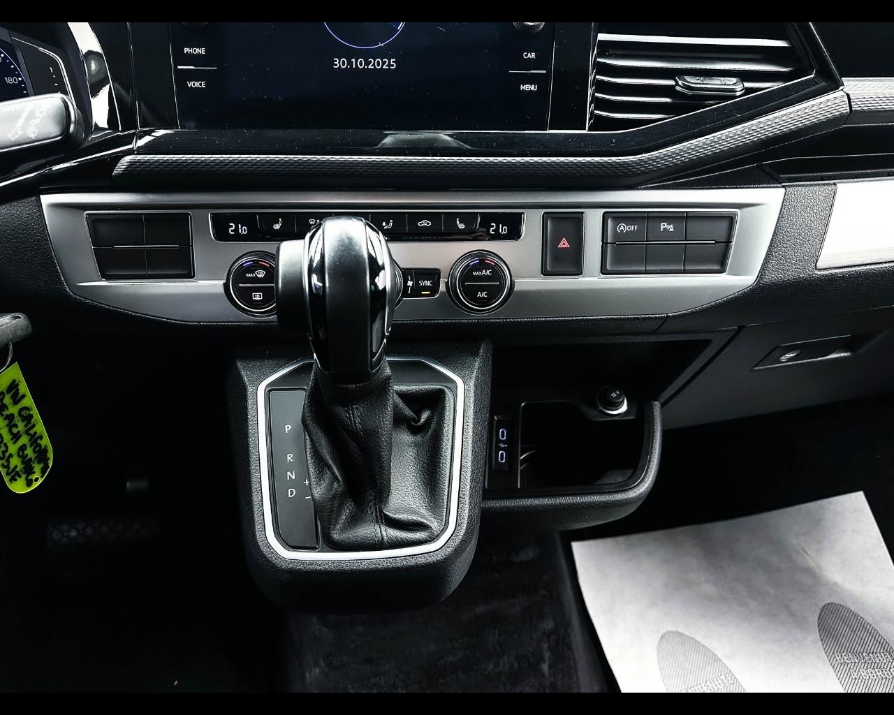 VOLKSWAGEN California 2.0 TDI 150CV Beach Camper Edition