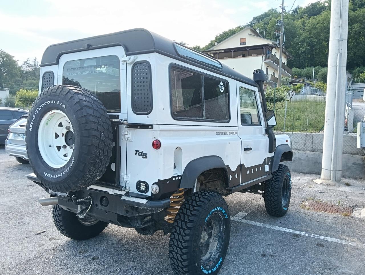 Land Rover Defender 90 2.5 Td5 Station Wagon County